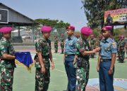 Upacara Tradisi Naik Pangkat Sebagai Bentuk Penghormatan Dan Penghargaan Kepada Prajurit Yon Zeni 2 Marinir