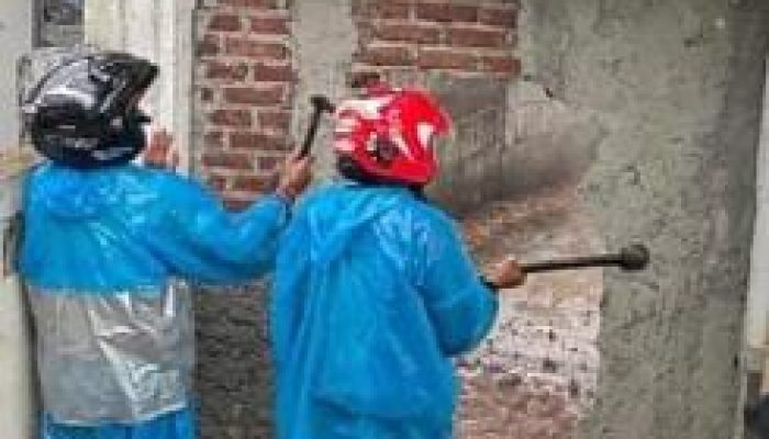 Yayasan Trimulya Akhirnya Bongkar Tembok Gang Cipedes Hegar Yang Sempat Diprotes Warga