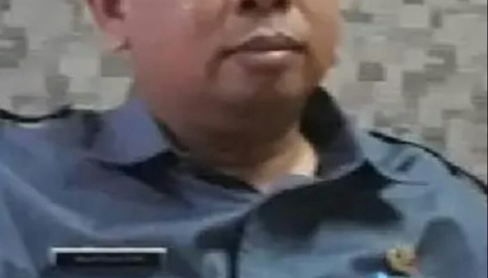 Nurchaidir Kadis Disperkimtan Kabupaten Bekasi Diduga Lindungi Anak Buah Melakukan Pungli