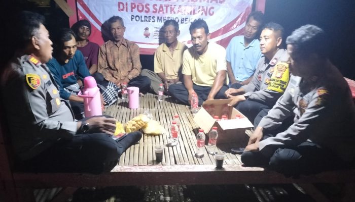 Antisipasi Kejahatan, Polsek Cikarang Timur Gelar Ngopi Kamtibmas Bersama Warga