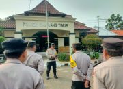 Kapolsek Cikarang Timur AKP. M Trisno SH.MM Laksanakan Giat Apel Pagi di Halaman Polsek Cikarang Timur