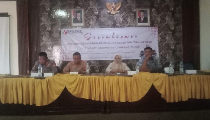 Berikan Sosialisasi Pengawasan Kepada Pemilih Pemula, Panwascam Neng Hikmatun: Suara Mereka Menentukan Masa Depan Bangsa