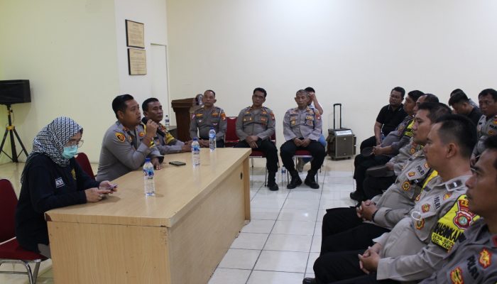 Wujudkan Program Alstacita No 7 Presiden Terpilih Polsek Tarumajaya Lakukan Pembinaan Pengarahan Dan Pengecekan