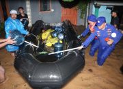 Polres Malang dan Tim Gabungan Gerak Cepat Tangani Banjir Warga Diminta Tetap Waspada