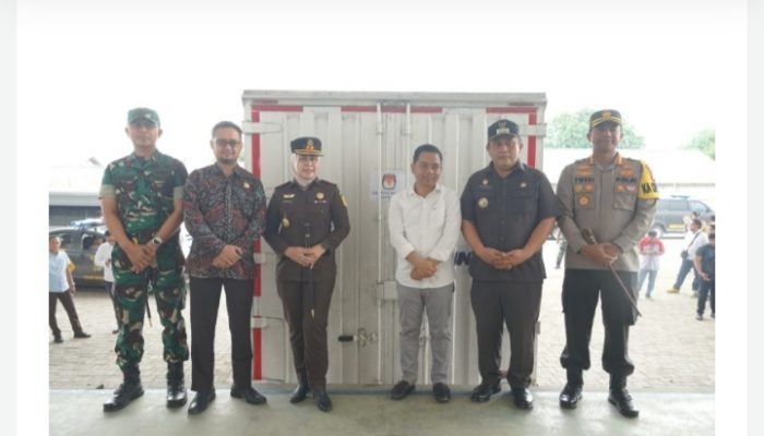 Forkopimda Kabupaten Bekasi Pastikan Kelancaran Logistik Pemilu Serentak 2024