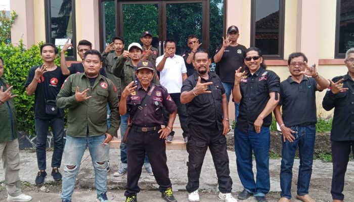 DPC Garda Pasundan Dan LSM Trinusa Cikarang Timur Bertekad Kawal Suara Paslon Cabup/Cawabup No Urut 03