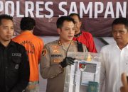 Kapolres Sampang Beri Tiket Pesawat Gratis 3 Korban TPPO Pulang Kampung ke NTB