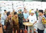 Jelang Nataru 2024 Satgas Pangan Polres Madiun bersama Forkopimda Tinjau Stabilitas Harga Sembako