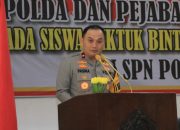 Wakapolda Jatim Beri Pembekalan Pengantar Tugas Siswa Diktuk Bintara Polri Gelombang II/2024 di SPN