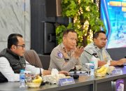 Lanjutkan TFG Polda Lampung – Polda Bali , Korlantas Gelar Tactical Floor Game Pastikan Kesiapan Operasi Lilin 2024, Kakorlantas Imbau Masyarakat Waspadai Titik Rawan
