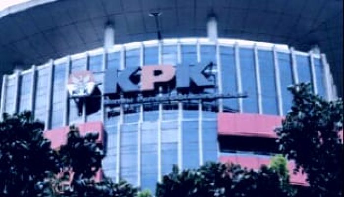 KPK Cecar Mantan Ketua DPRD Kota Bandung Sebagai Saksi Kasus Gratifikasi Smart City Bandung