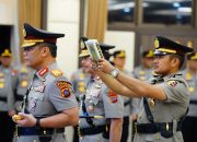 Kapolri Pimpin Sertijab Kapolda Sumbar Irjen Pol Dr. Gatot Tri Suryanta