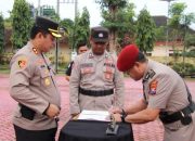 Kapolres Sumenep Pimpin Upacara Sertijab Dua Pejabat Utama Dan Enam Kapolsek