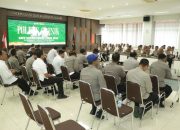 Kapolres Gresik Tegaskan Kepada jajaran Menjaga Marwah Kepolisian melalui Program Positif di Wilayah.