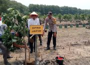 Darmawan Sutanto Anggota DPRD Provinsi Jawa Timur Hadiri Penyampaian Salinan Persetujuan Pengelolaan Perhutanan Sosial di Kabupaten Ngawi.