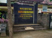 Dinas KOPERINDAG Trenggalek Dinilai Tidak Transparan dalam Pembagian Kios Pasar Pon.