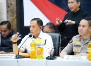 Polri Ungkap Kecurangan Minyak Goreng di Depok, Ribuan Liter Disita