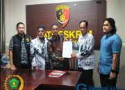 Garang Cuma Di Telepon Tiba Di Mapolres Keok PD PGRI Versi Unifah Rosyidi Tak Berkutik.