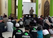 Kapolsek Semampir Akp Herry Iswanto Mengadakan Tausiah Dan Himbauan Narkoba Kepada Remaja Masjid.