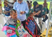 Tiara Kusuma Gelar Baksos di Ngawi: Potong Rambut Gratis & Pembagian Sembako untuk Warga Kurang Mampu.