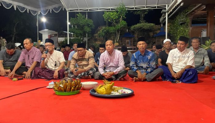 Mengenang 100 Hari Wafatnya Kakung Sadiran Bau Kuntjoro, Acara Tahlilan Berlangsung Khidmat di Ngawi