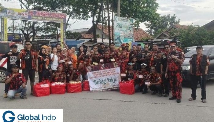 Berkah Bulan Ramadhan, PP PAC Kedung Waringin Beserta Ranting Bagikan Takjil Jelang Berbuka Puasa 