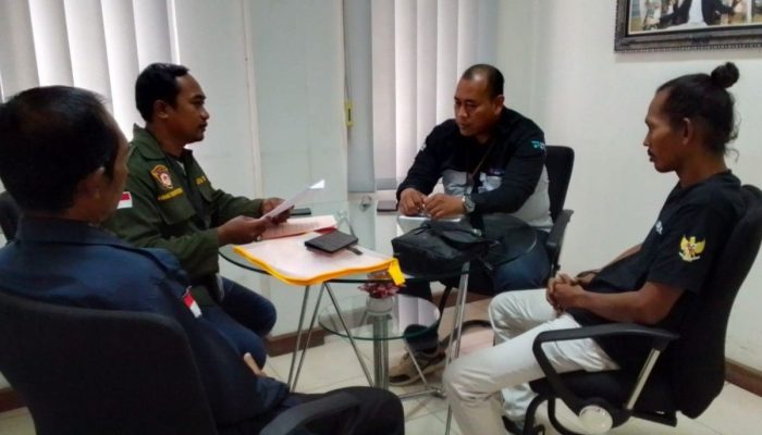Team Akpersi Dpc Kabupaten Bekasi Audensi Ke Kantor ULP PLN Lemah Abang Terkait Pembenahan Listrik di Kecamatan Pebayuran.