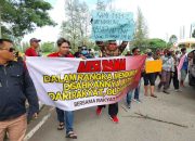 Warga Masyarakat Bekasi Menggelar Aksi Damai Dukung Revisi UU TNI