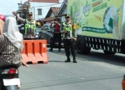 Puncak Arus Balik, Kapolres Bangkalan Bersama Anggotanya Turun ke Jalan.