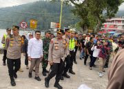 Kapolda Jatim Pantau Arus Balik Lebaran, Sekaligus Tinjau Objek Wisata di Magetan.