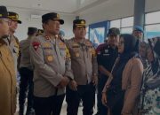 Hari Terakhir Ops Ketupat Semeru Kapolda Jatim Pantau Arus Balik di Terminal Arya Wiraraja Sumenep.