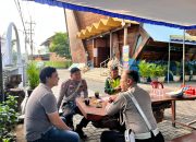 Ciptakan Rasa Aman, TNI Hadir Beri Pengamanan Gereja Di Pacitan