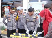 Tes Urin dan Pemeriksaan HP Anggota, Wakapolres Jember Lakukan Mitigasi dan Deteksi Dini Secara Rutin
