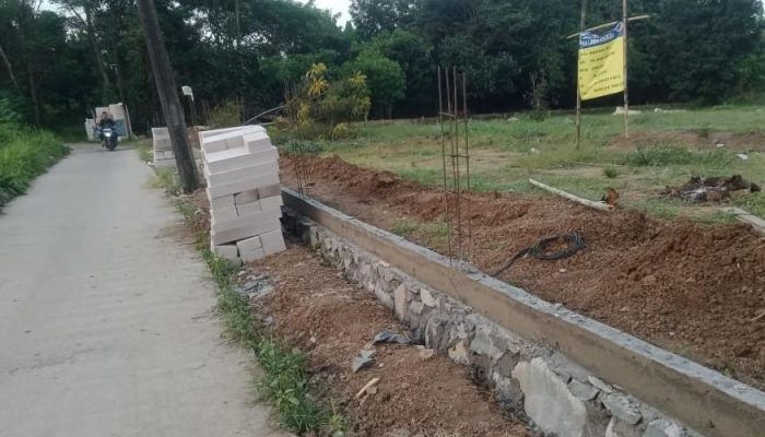 Tokoh Masyarakat Menduga Proyek Pemagaran TPU di Desa Labansari Rentan Dikorupsi