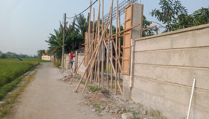 Kegiatan Renovasi Pagar Desa Labansari Kabupaten Bekasi Dari Dana DAD (2025) Diduga Ada Mark Up