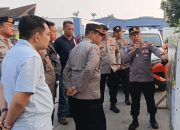 Polsek Cikarang Timur Lakukan Pengamanan Keberangkatan Massa Serikat Pekerja Kabupaten Bekasi Menuju Silang Monas Dalam Agenda MY DAY 2025.
