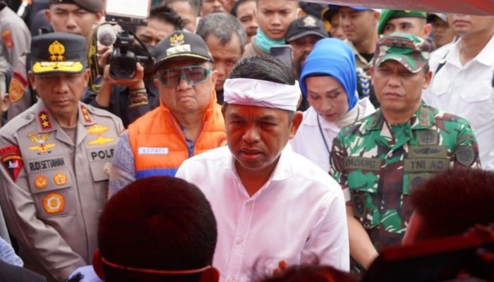Pangdam III/Slw, Kapolda dan Gubernur Jabar Tinjau Lokasi Musibah Ledakan Munisi di Garut