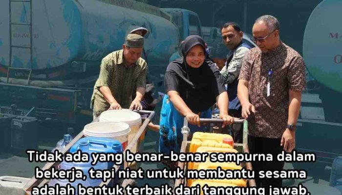 Perumda Tiratawening Gelar Jumat Berkah Air, Bantu Sesama Layani Warga