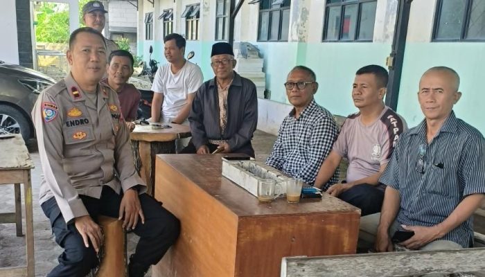 Perkuat Sinergi Untuk Kamtibmas Polsek Sukatani Ajak Ngopi Bareng Tokoh Agama Dan Masyarakat