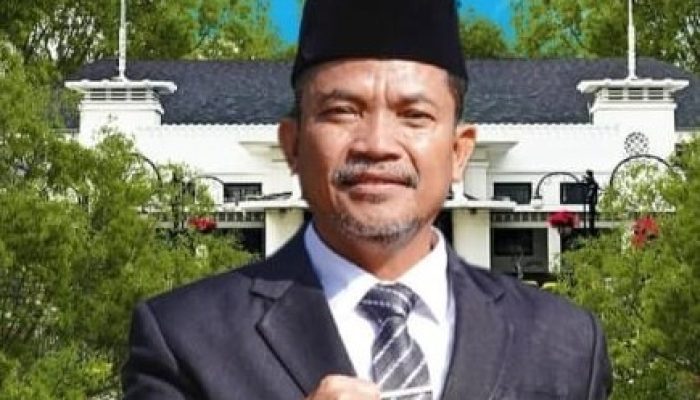 Wali Kota Bandung Resmi Lantik Bambang Sukardi Menjadi Kasatpol PP Kota Bandung