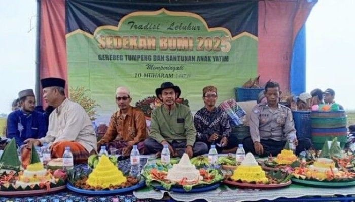 Kades Karang Harja Hidupkan Kembali Tradisi Leluhur Acara Sedekah Bumi Dihari Asyura