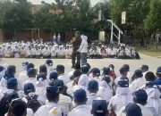 Babinsa Koramil 08/Lemah Abang Berikan Materi Wawasan Kebangsaan Dalam Kegiatan MPLS SMK Negeri 01 Cikarang Selatan