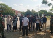 Koramil 08/ Lemah Abang Kodim 0509 Ajak Nobar Siswa Paskibra SMK Bina Mitra Film Believe”Kisah Keteladanan Prajurit TNI