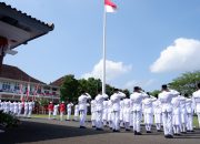 Dandim Pacitan Bersama Forkopimda Mengikuti Upacara Pengibaran Bendera Dalam Rangka HUT RI Ke -80
