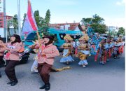 SMAN 3 Ponorogo Meriahkan Defile Pramuka HUT ke-64 di Alun-Alun Ponorogo