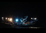 Laut Kangean Terkuras Kapal Porsen, Nelayan Hanya Bisa Menangis