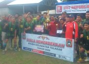 TNI- Polri Kolaborasi Dalam Pengamanan Turnamen Sepak Bola Piala Kemerdekaan Di Kecamatan Tulakan