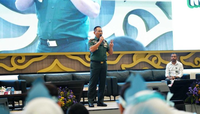 Pangdam III/Slw Beri Pembekalan Mahasiswa Baru Unjani