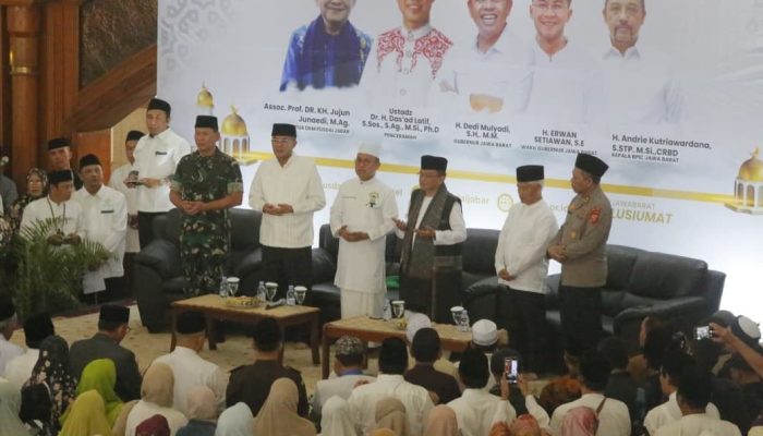 Pangdam III/Slw Hadiri Tablig Akbar di Pusdai Jawa Barat