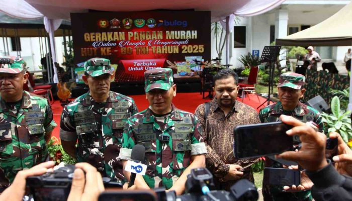 Kodam III/Siliwangi Gelar Gerakan Pangan Murah Peringati HUT Ke-80 TNI